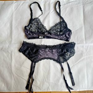 NWOT Hanky Panky After Midnight Bralette (Size S) and Garter (Size M) Set, NWOT